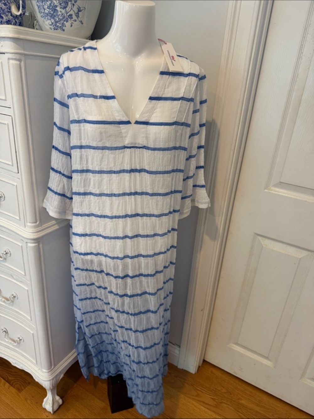 Vineyard Vines beach dressNEW WITH TAGS